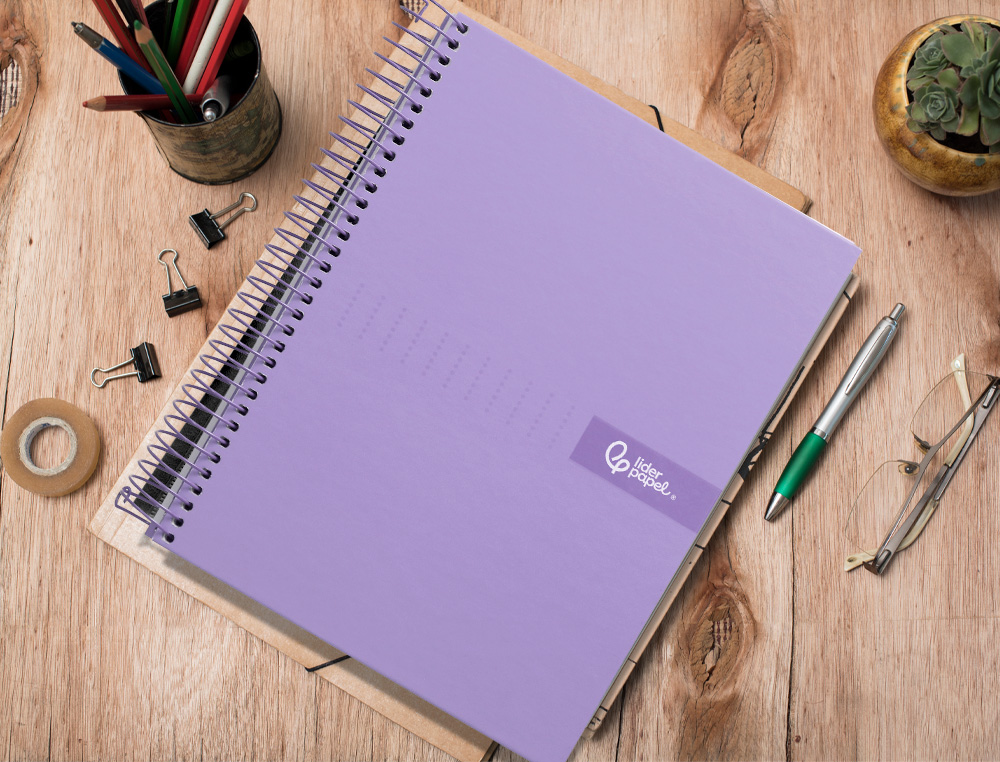 CUADERNO ESPIRAL LIDERPAPEL A4 MICRO CRAFTY TAPA FORRADA 120H 90GR CUADRO 5MM 5 BANDAS 4 TALADROS COLOR VIOLETA