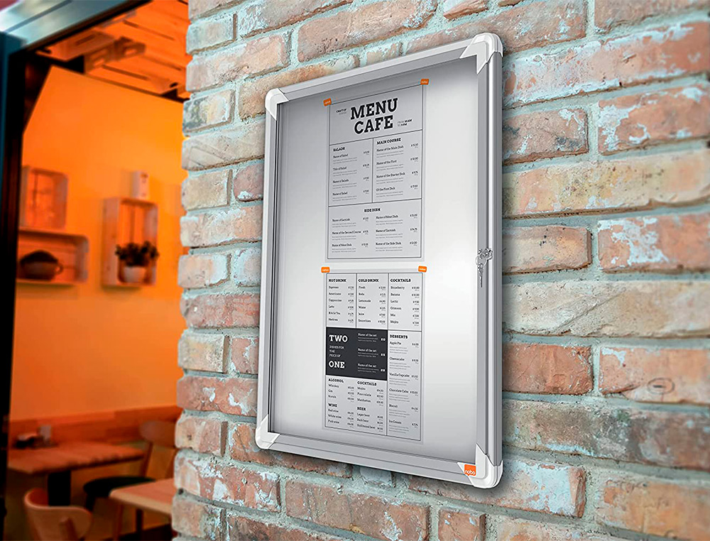 VITRINA DE ANUNCIOS NOBO PREMIUM PLUS MAGNETICA 4 X DIN A4 532X692X37 MM