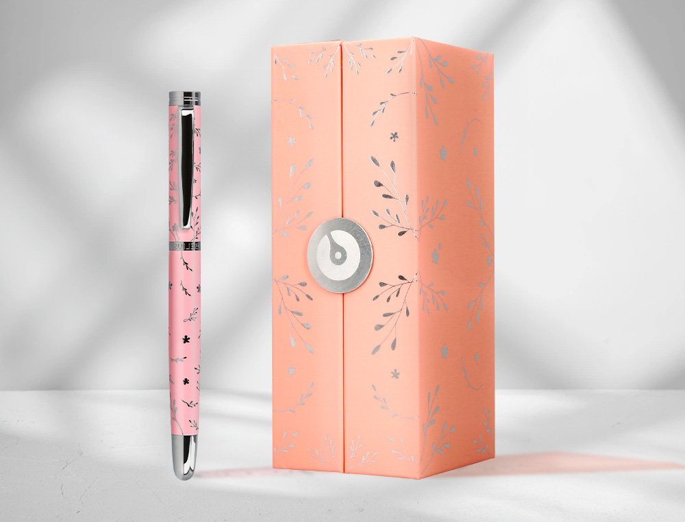 PLUMA BELIUS BELLA ALUMINIO COLOR ROSA DISEO PLATEADO RELIEVE TINTA AZUL CAJA DE DISEO