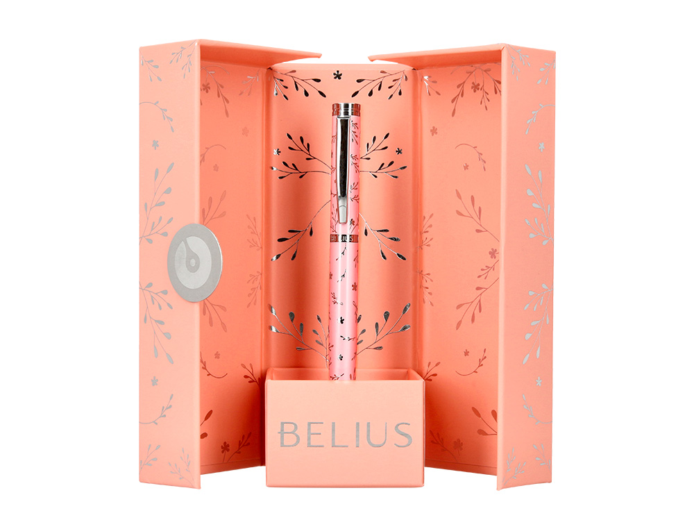 PLUMA BELIUS BELLA ALUMINIO COLOR ROSA DISEO PLATEADO RELIEVE TINTA AZUL CAJA DE DISEO