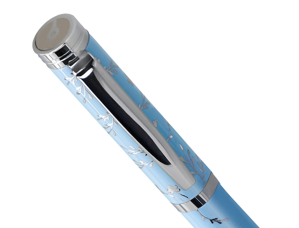 PLUMA BELIUS BELLA ALUMINIO COLOR AZUL CELESTE DISEO PLATEADO RELIEVE TINTA AZUL CAJA DE DISEO