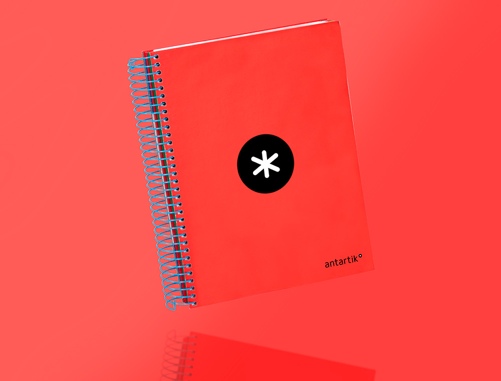 CUADERNO ESPIRAL A5 MICRO ANTARTIK TAPA FORRADA 120H 90 GR HORIZONTAL 5 BANDAS 6 TALADROS COLOR ROJO