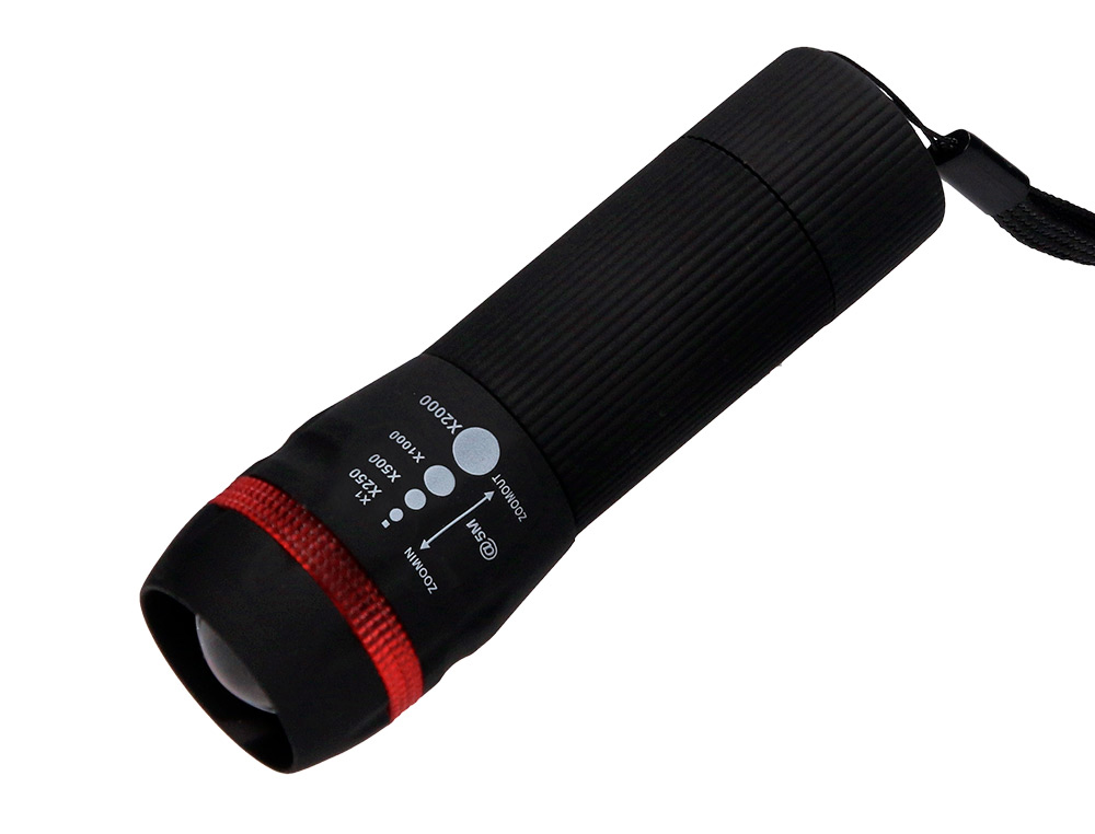 LINTERNA Q-CONNECT KF18749 PLASTICO CON ZOOM 1 VATIO MODO ALUMBRADO ENCENDIDO APAGADO INCLUYE 3 PILAS AAA
